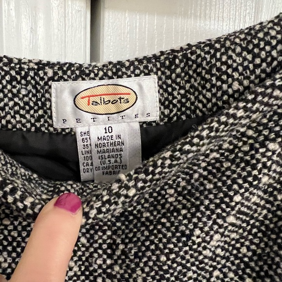 Talbots Size 10 petite winter weight pants, great condition, lined. - Picture 3 of 6